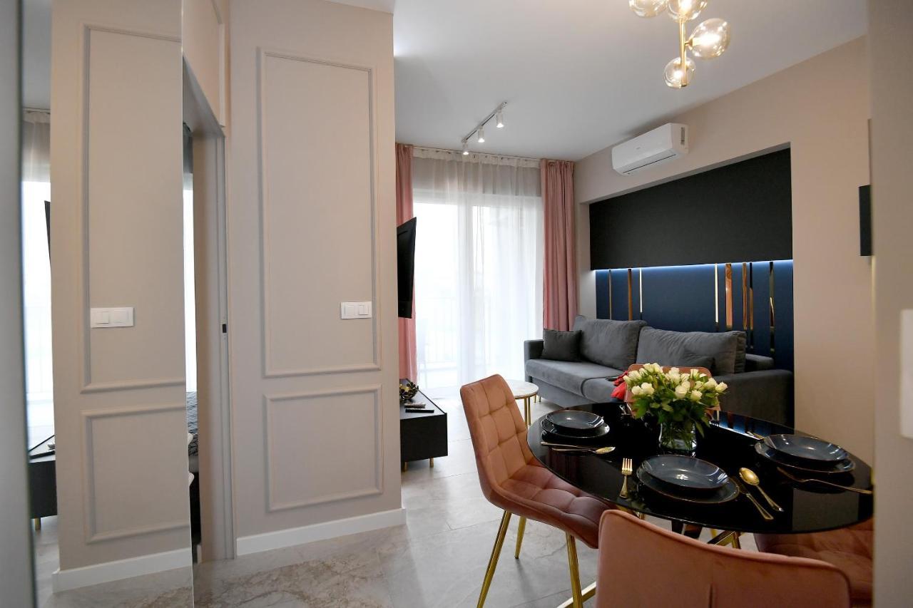 Coco Elite Apartments Zator Bagian luar foto