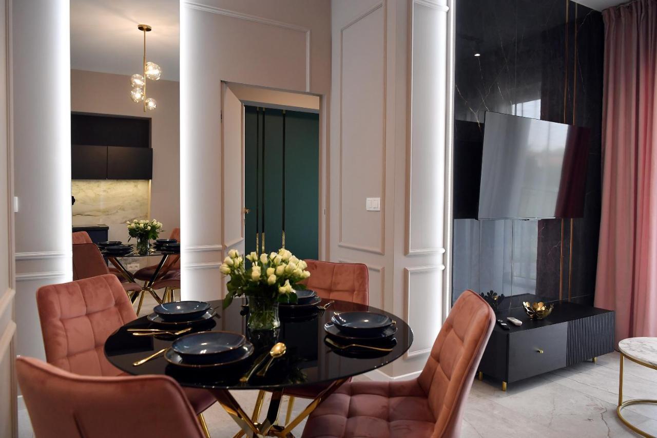 Coco Elite Apartments Zator Bagian luar foto
