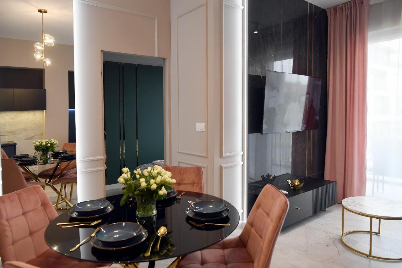 Coco Elite Apartments Zator Bagian luar foto